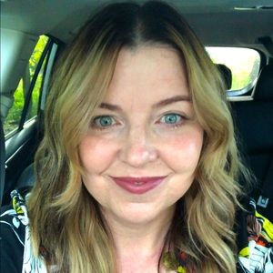 Meet your Posher, Karin